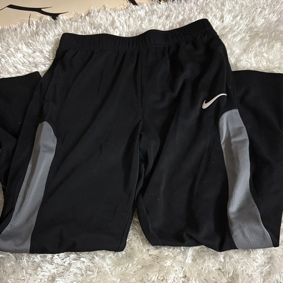 Nike Kids Trucksuit - Picture 2 of 6